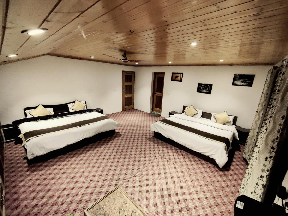 Sheesha Residency Hotel Srinagar  Ngoại thất bức ảnh